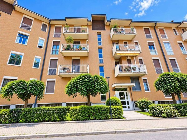 appartamento in vendita a Milano in zona Villapizzone