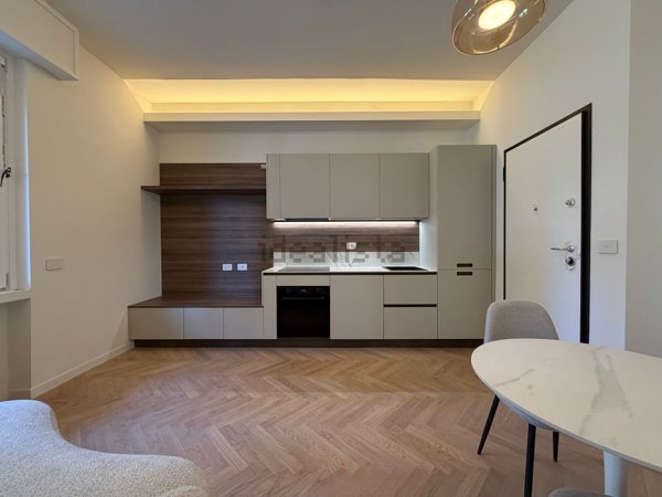 appartamento in vendita a Milano in zona Città Studi