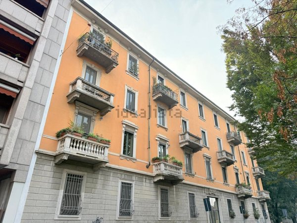 appartamento in vendita a Milano in zona Bocconi