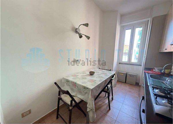 appartamento in vendita a Milano in zona Corsica