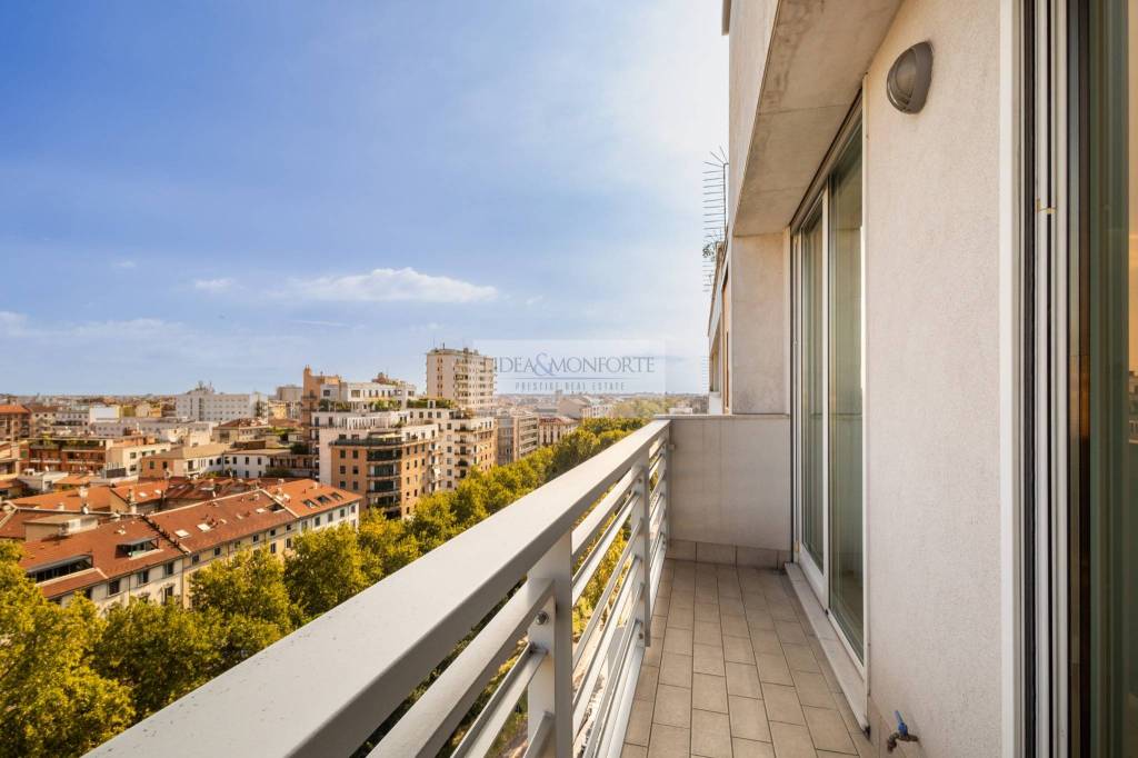 appartamento in vendita a Milano in zona Brera