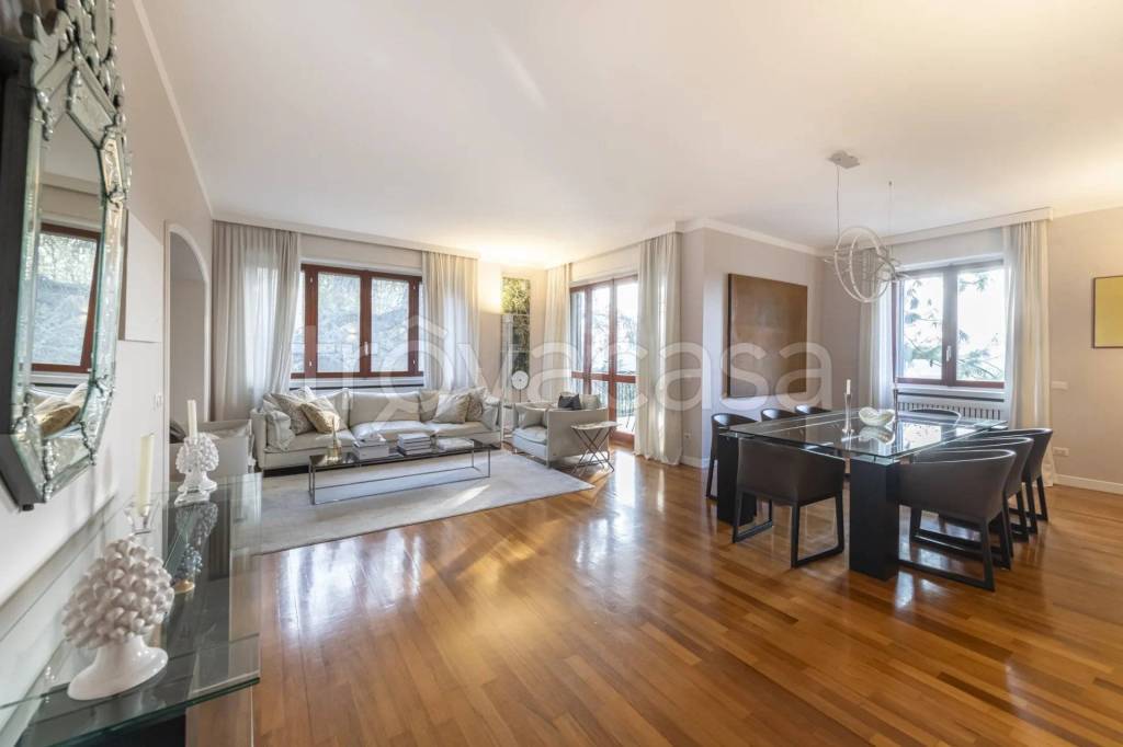 appartamento in vendita a Milano in zona San Siro