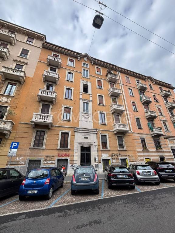 monolocale in vendita a Milano in zona Città Studi