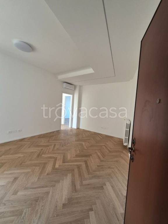 appartamento in vendita a Milano in zona Vigentino