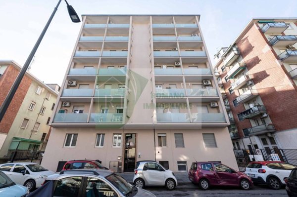 appartamento in vendita a Milano in zona Gorla