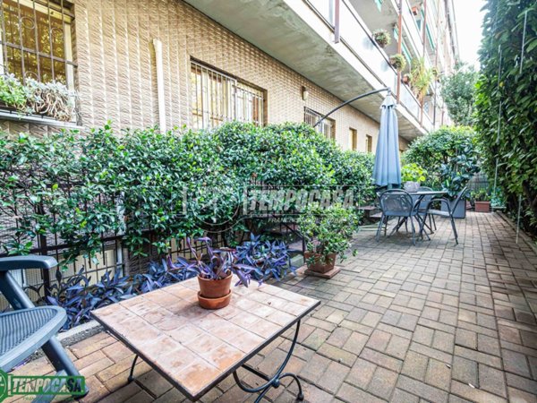 appartamento in vendita a Milano in zona Gorla