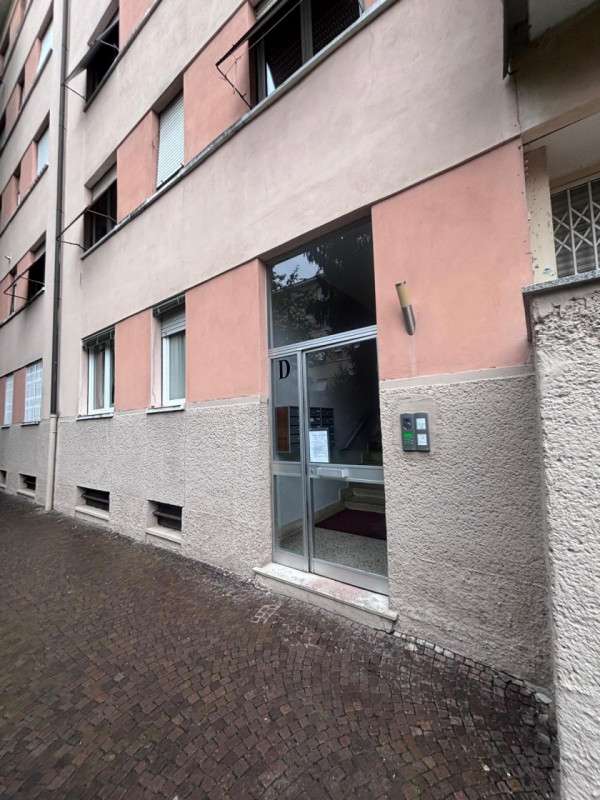 appartamento in vendita a Milano in zona Vigentino