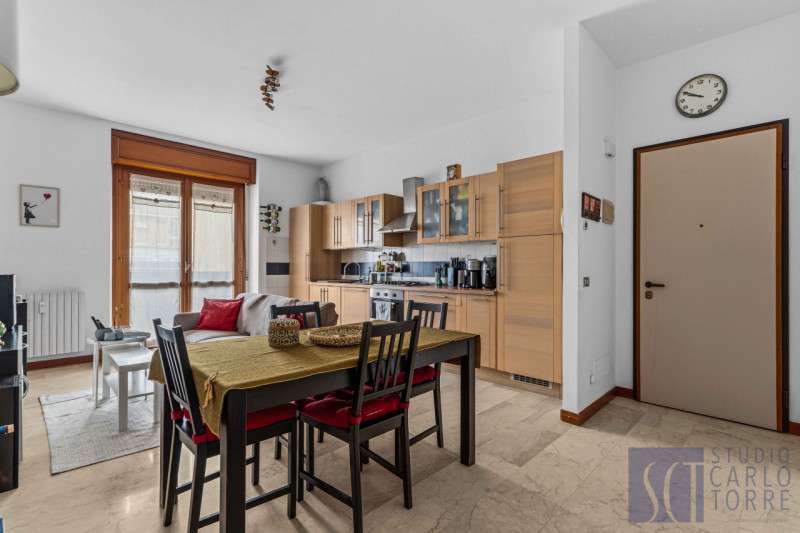 appartamento in vendita a Milano in zona Famagosta