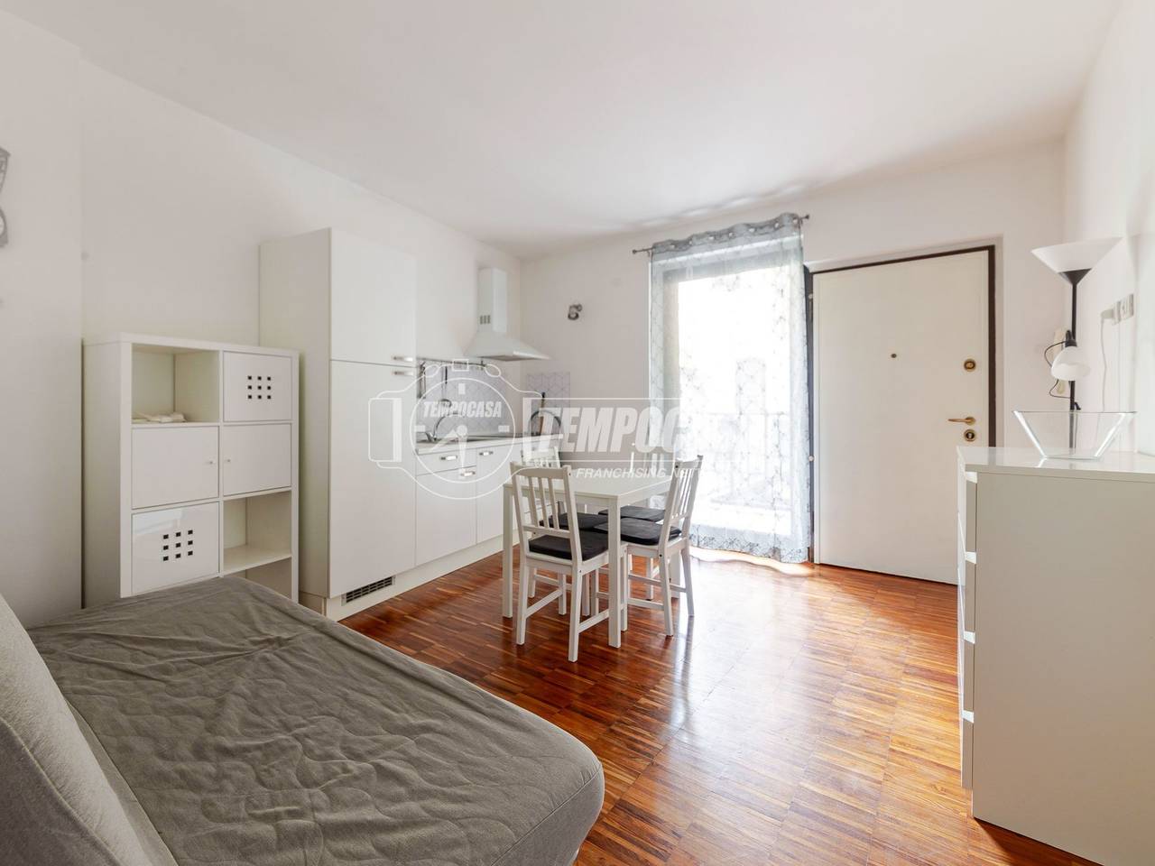 appartamento in vendita a Milano in zona Corsica
