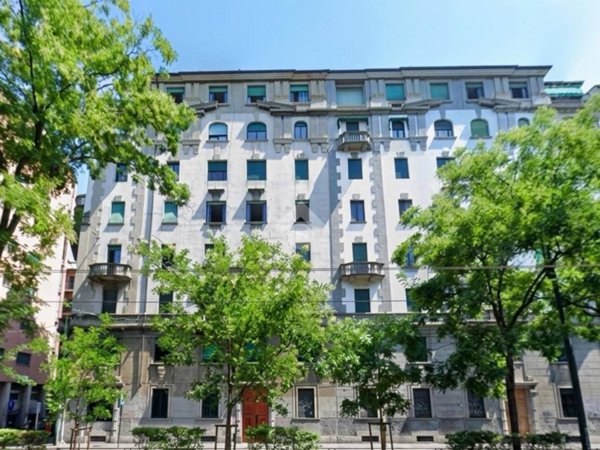 appartamento in vendita a Milano in zona Brera