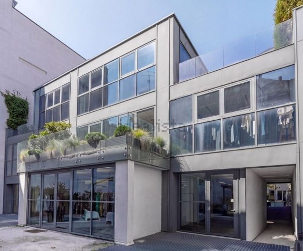 ufficio in vendita a Milano