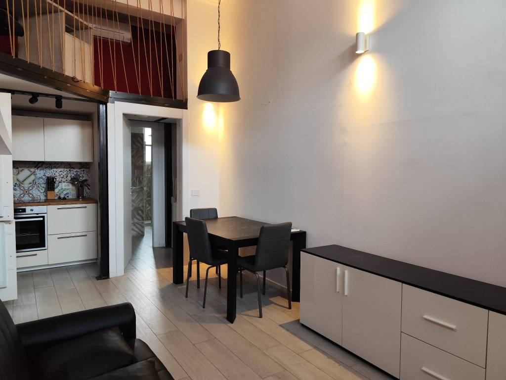 appartamento in vendita a Milano in zona Dergano