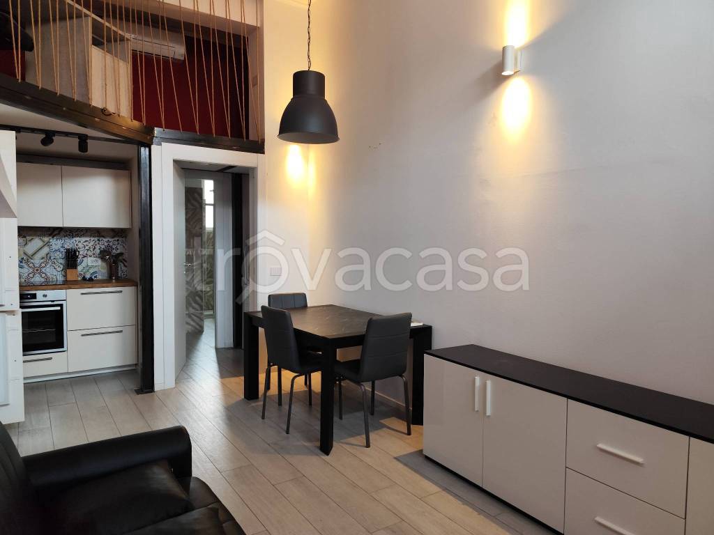 appartamento in vendita a Milano in zona Dergano