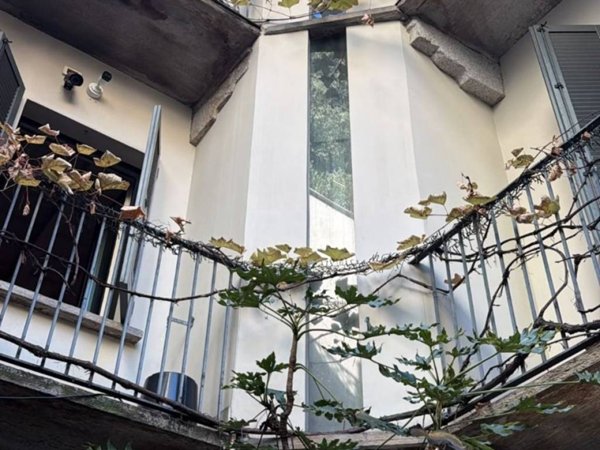 casa indipendente in vendita a Milano in zona Centro Storico