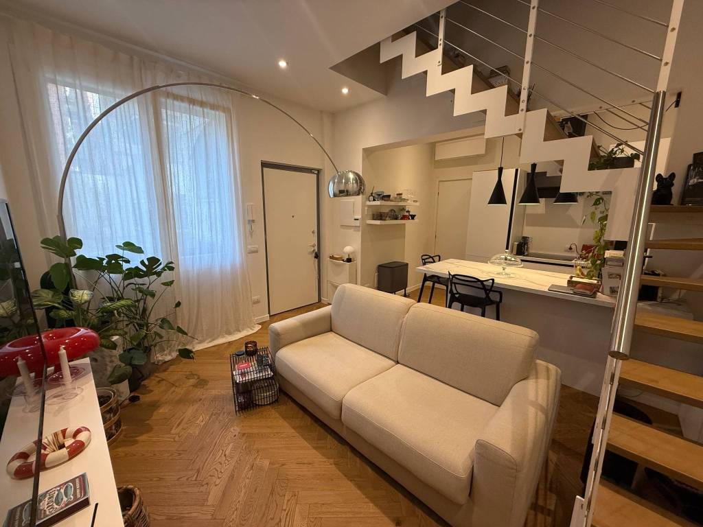 appartamento in vendita a Milano in zona Calvairate
