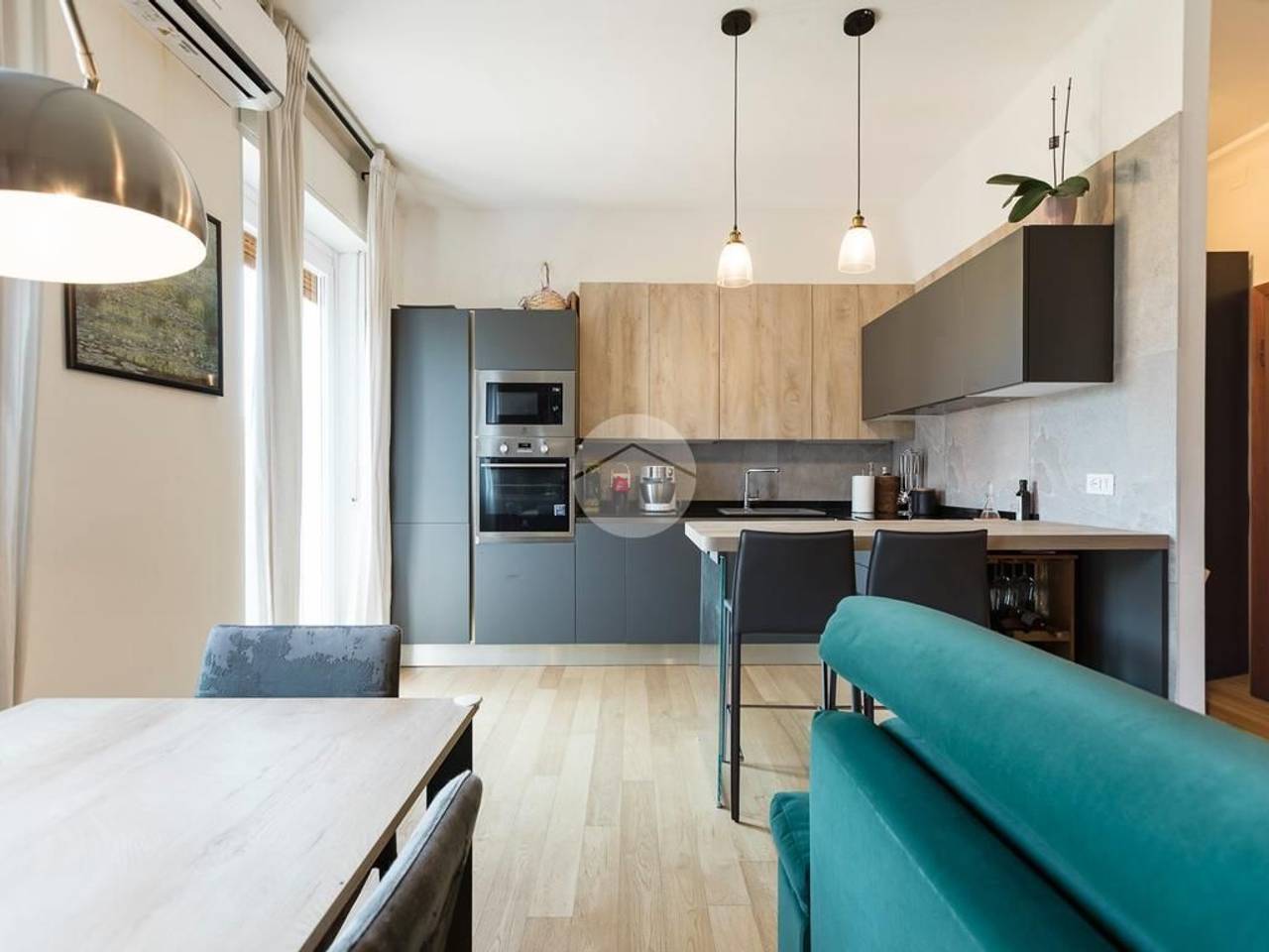 appartamento in vendita a Milano in zona Bande Nere