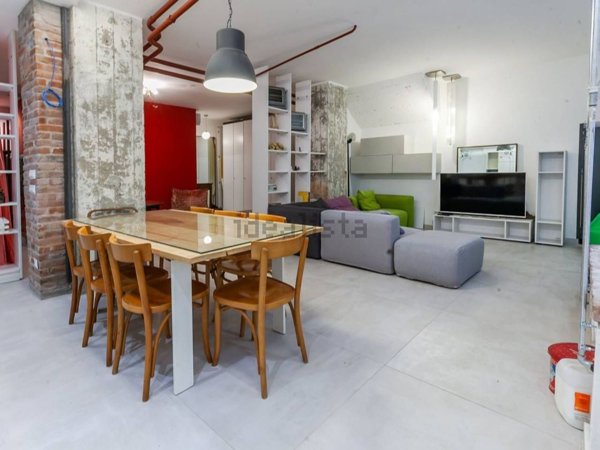 appartamento in vendita a Milano in zona Ghisolfa