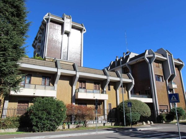 appartamento in vendita a Milano in zona Greco