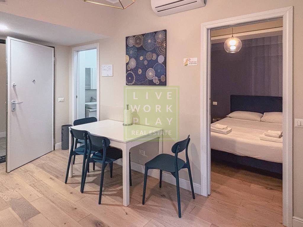 appartamento in vendita a Milano in zona Porta Garibaldi