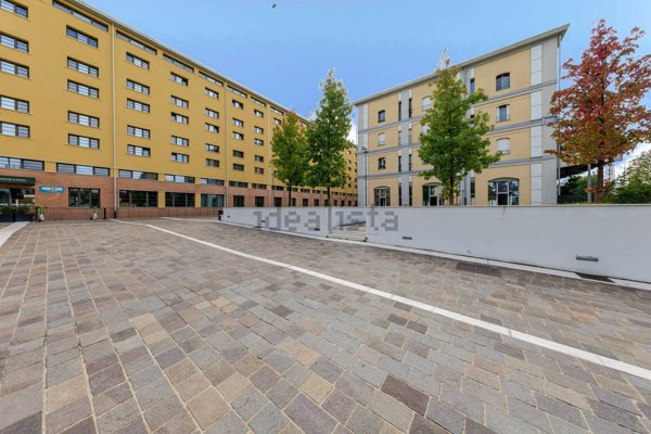 appartamento in vendita a Milano in zona Bicocca