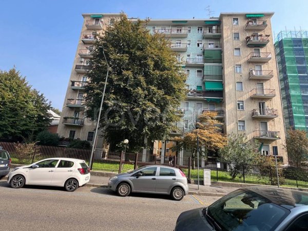 appartamento in vendita a Milano in zona Affori