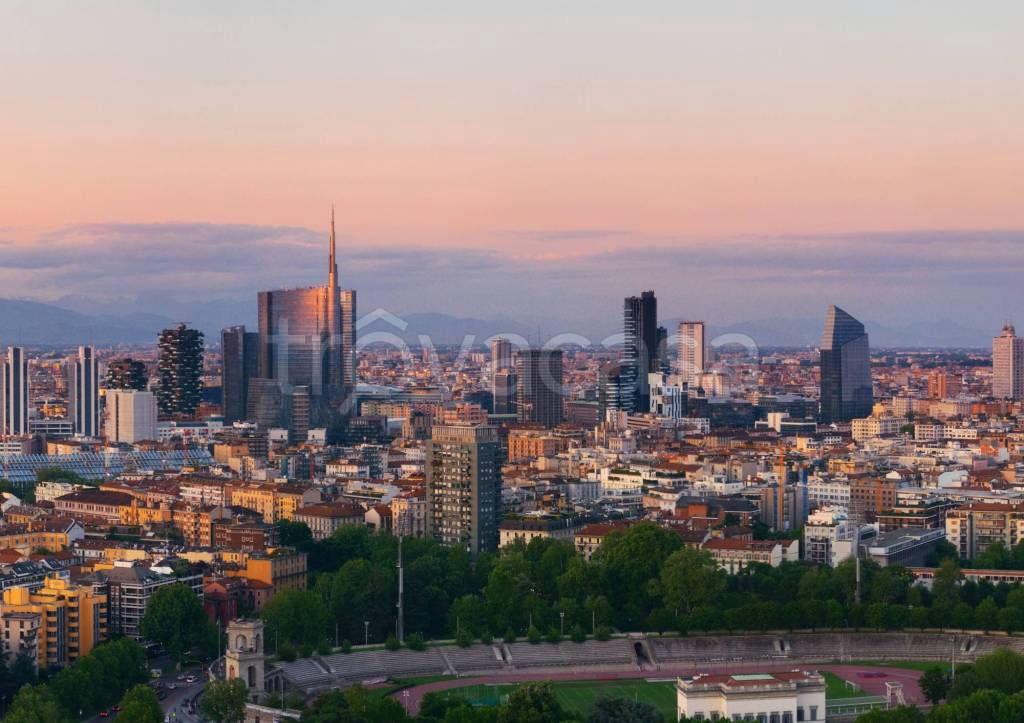 appartamento in vendita a Milano in zona Isola