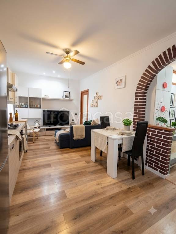 appartamento in vendita a Milano in zona Bruzzano