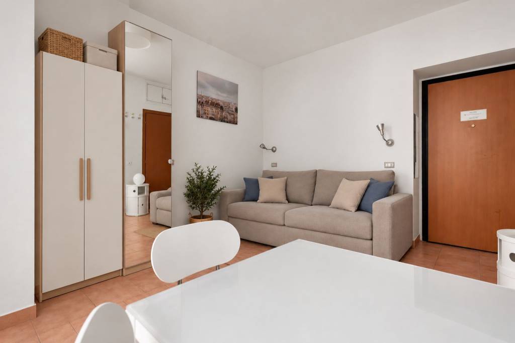 appartamento in vendita a Milano in zona Porta Venezia