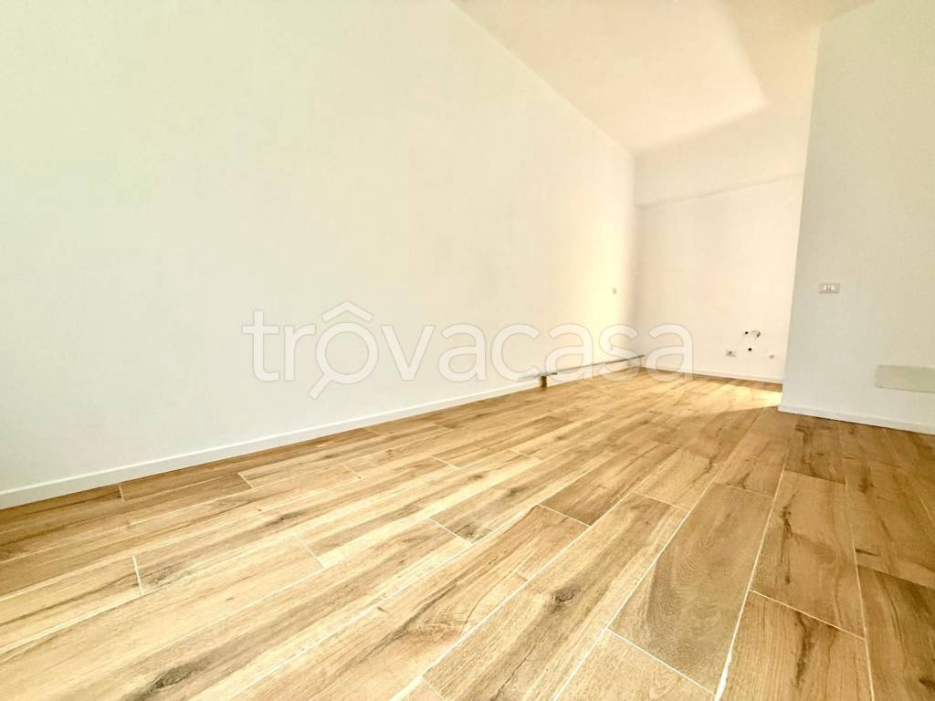 appartamento in vendita a Milano in zona Ghisolfa