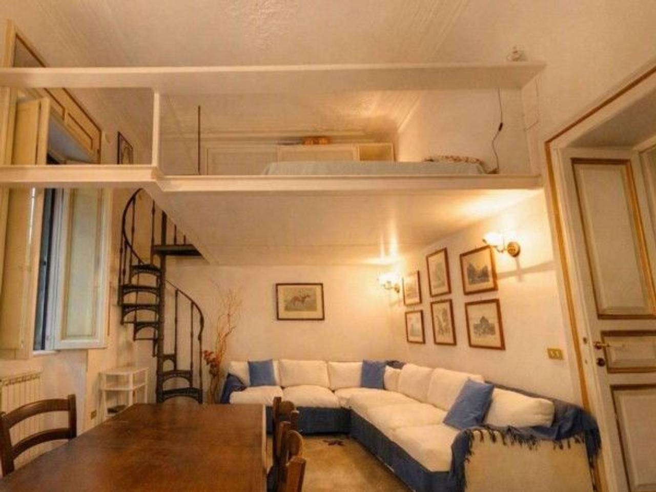 appartamento in vendita a Milano in zona XXII Marzo