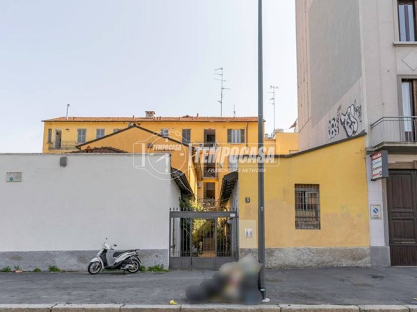 appartamento in vendita a Milano in zona Famagosta