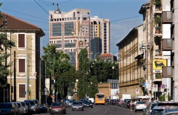 appartamento in vendita a Milano in zona Sempione