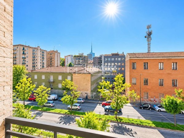 appartamento in vendita a Milano in zona Isola