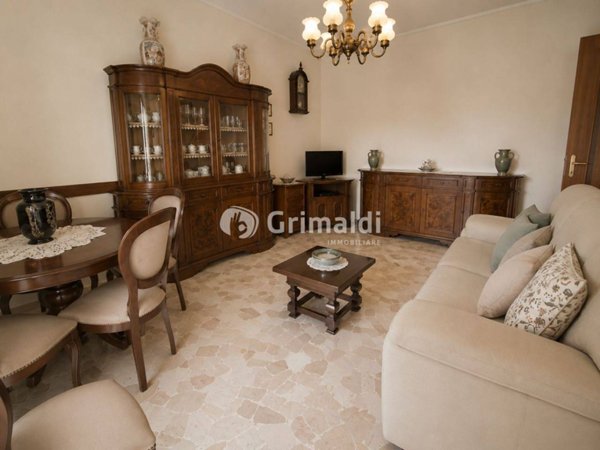 appartamento in vendita a Milano in zona Maggiolina