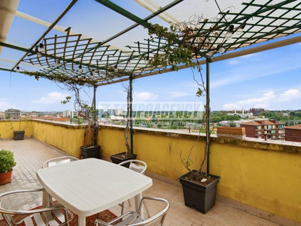 appartamento in vendita a Milano in zona Città Studi