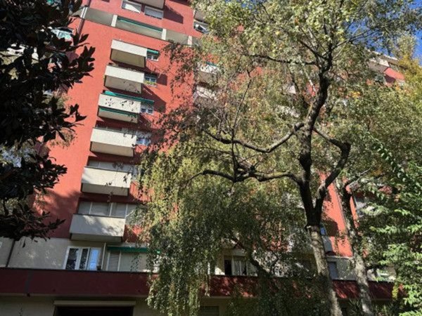 appartamento in vendita a Milano in zona QT8