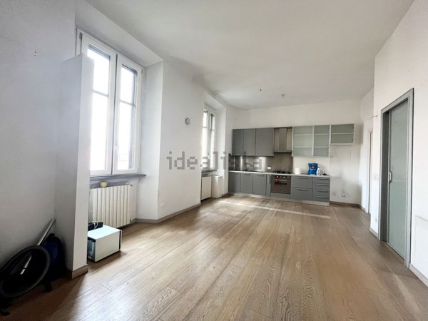 appartamento in vendita a Milano in zona Isola