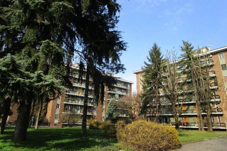 appartamento in vendita a Milano in zona Vigentino