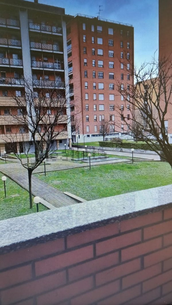 appartamento in vendita a Milano in zona Rogoredo