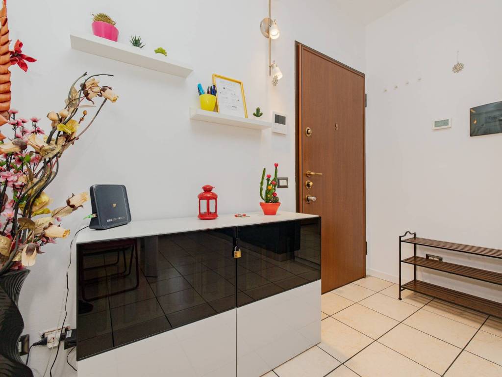 appartamento in vendita a Milano in zona Loreto