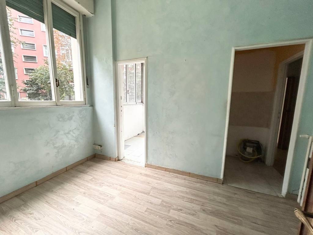 appartamento in vendita a Milano in zona Centro Direzionale