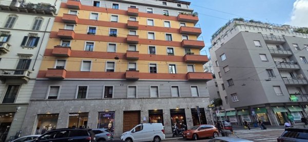 appartamento in vendita a Milano in zona Porta Genova