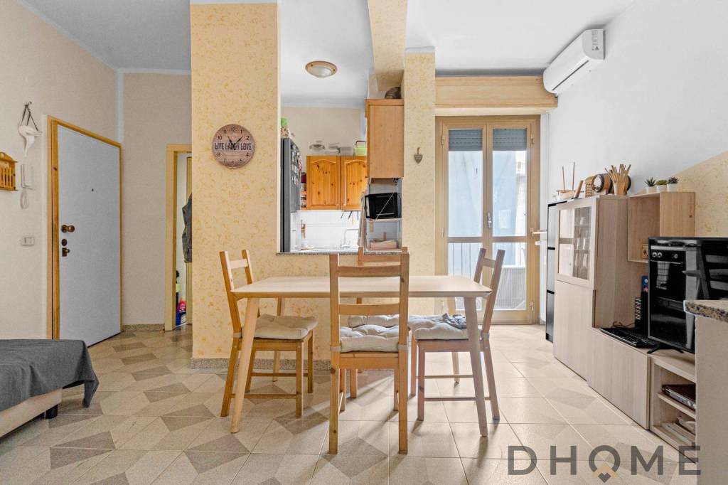 appartamento in vendita a Milano in zona Gorla