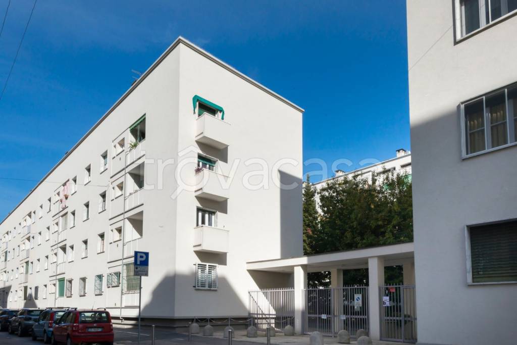 appartamento in vendita a Milano in zona Città Studi