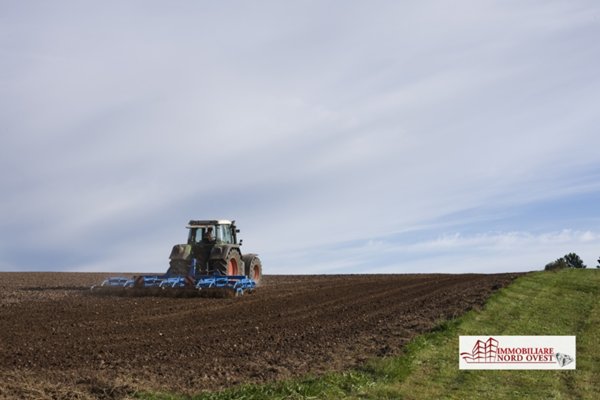 terreno agricolo in vendita a Motta Visconti