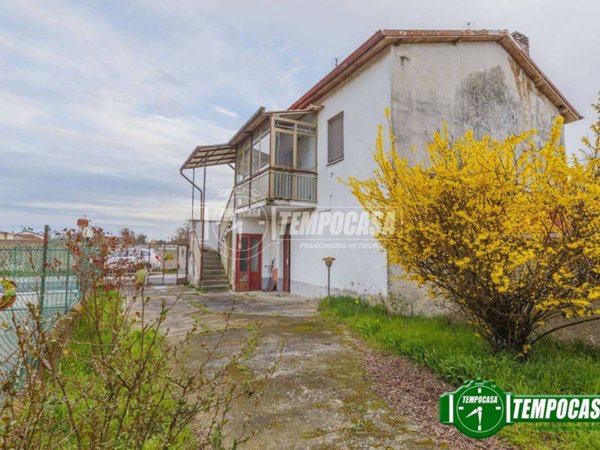 casa indipendente in vendita a Motta Visconti