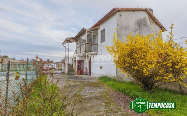 casa indipendente in vendita a Motta Visconti