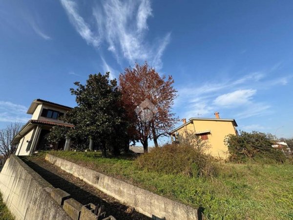 casa indipendente in vendita a Motta Visconti