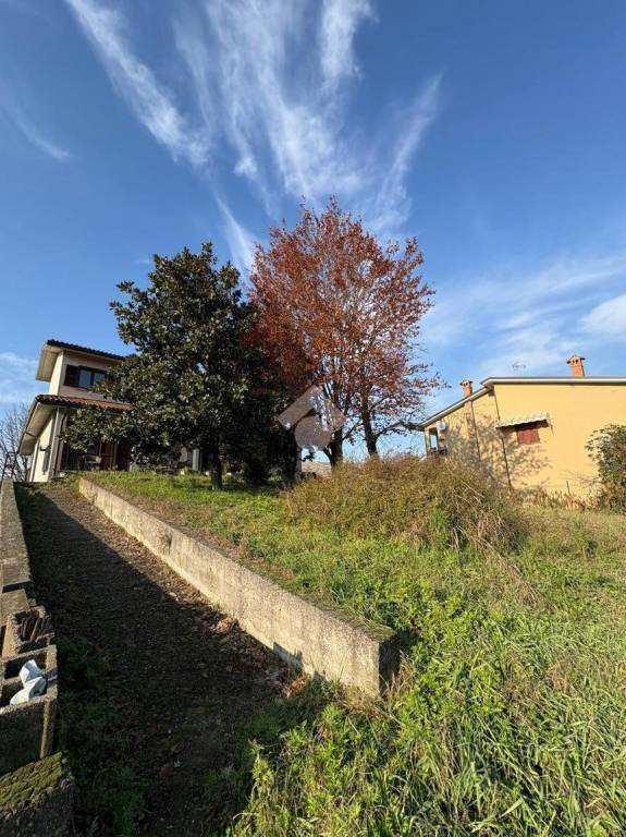 casa indipendente in vendita a Motta Visconti