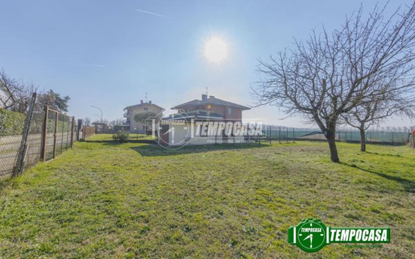 terreno edificabile in vendita a Motta Visconti